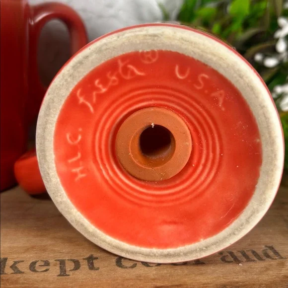 Fiesta Persimmon 1989 Salt & Pepper Shaker Set Homer Laughlin HLC USA Fiestaware - Picture 2 of 12